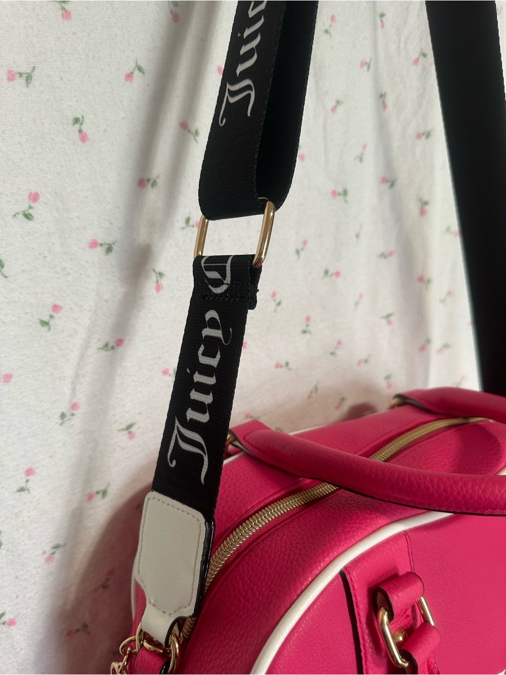 Juicy Couture Hot Pink and White Dome Satchel with Logo Strap - Picture 11 of 14